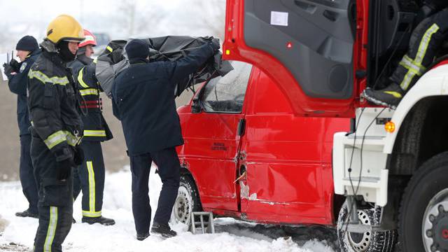 Kombi sletio u rijeku Dravu, u vozilu pronašli mrtvog mladića