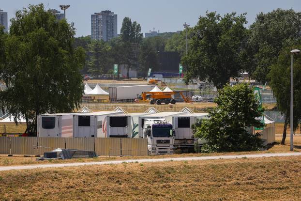 Zagreb: Radovi na hipodromu uoči koncerta Marka Perkovića Thompsona