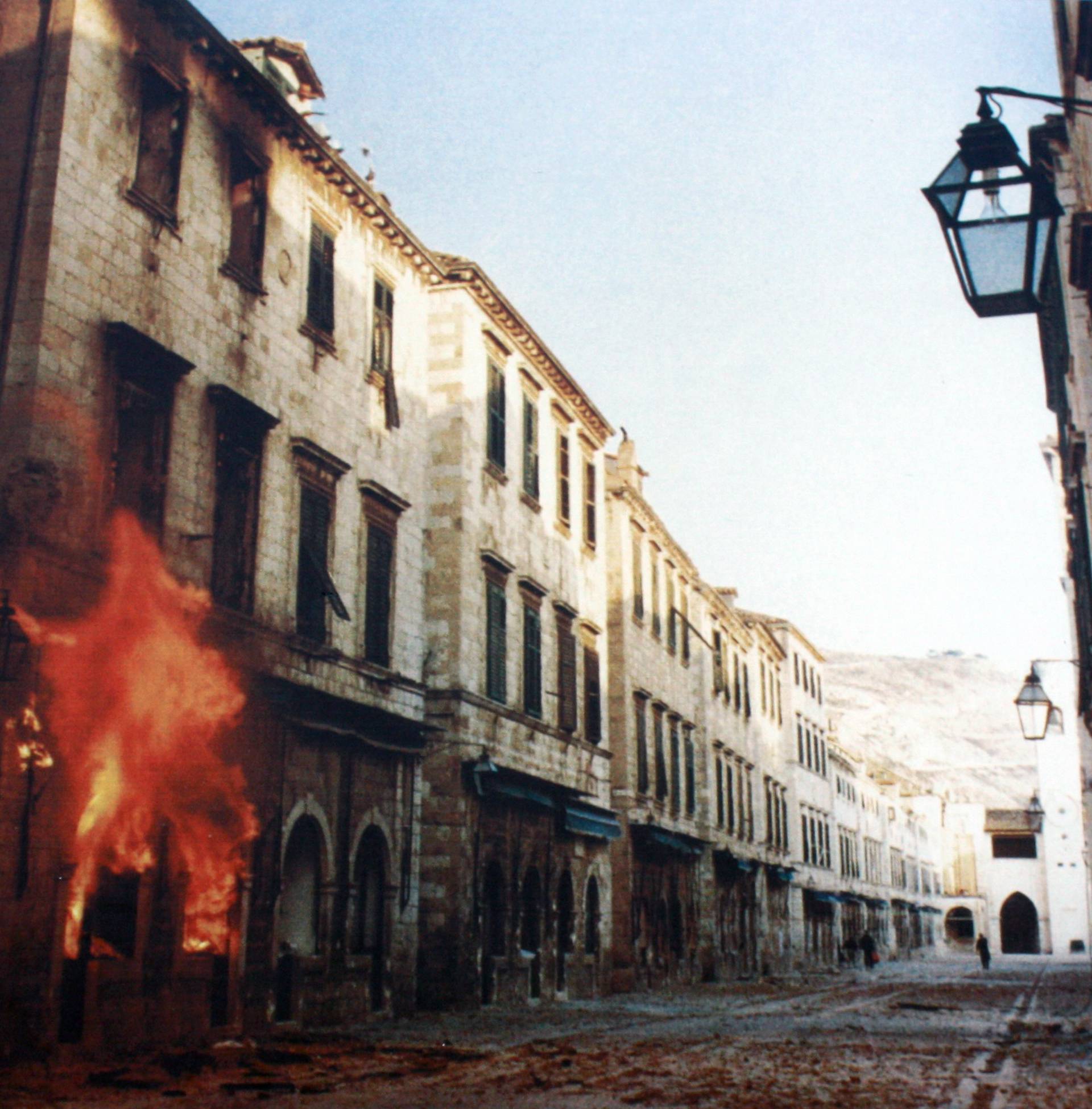 Početak 'rata za mir' i opsade Grada koja je trajala 8 mjeseci