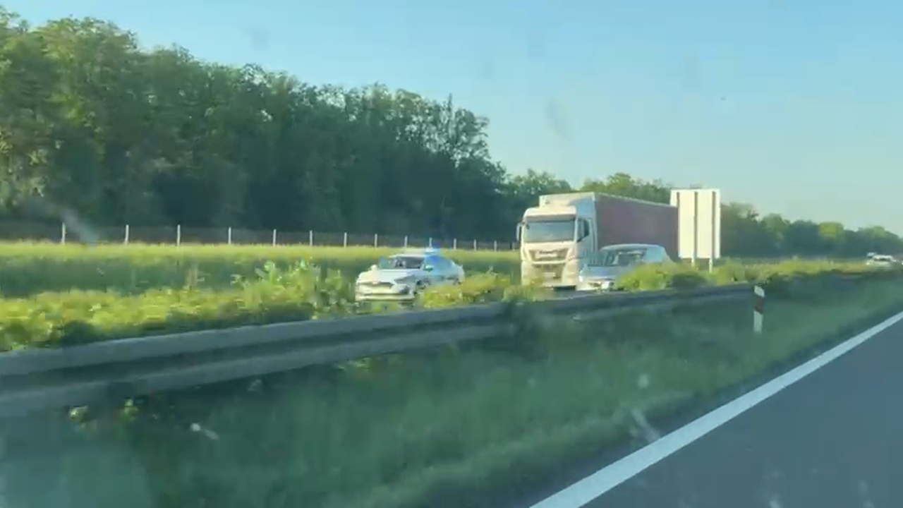 Strava na A1: Muškarac poginuo kraj Donje Zdenčine.  Udario ga kamion dok je stajao kraj vozila