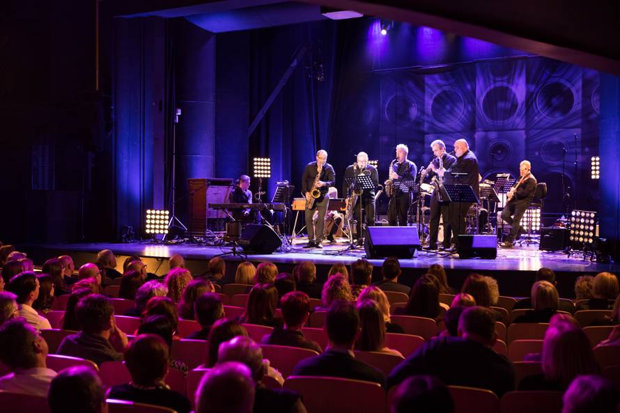 Igor Geržina je koncertom u 'Komediji' proslavio rođendan