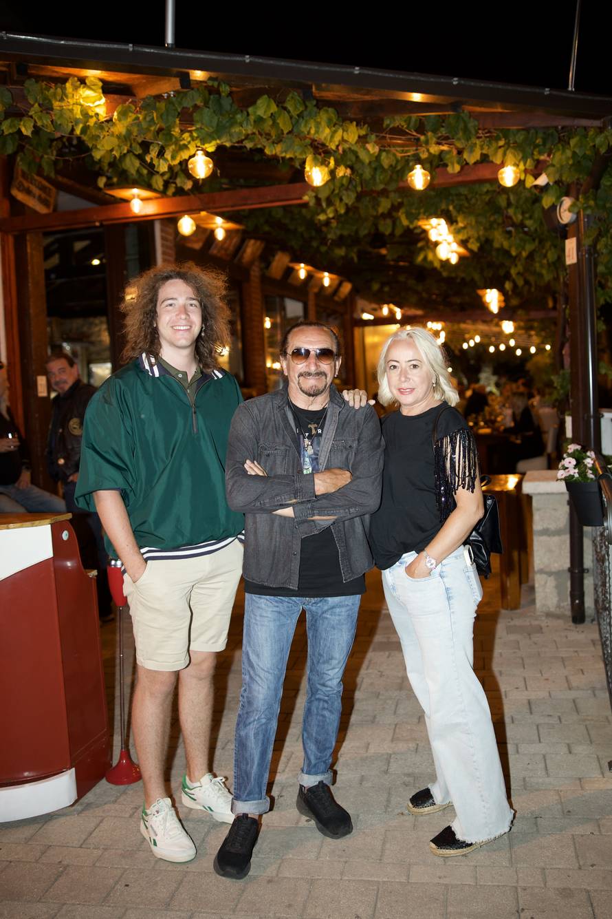 Neda Ukraden, Željko Bebek i Alka Vuica stigli na promociju novog hita grupe Boss