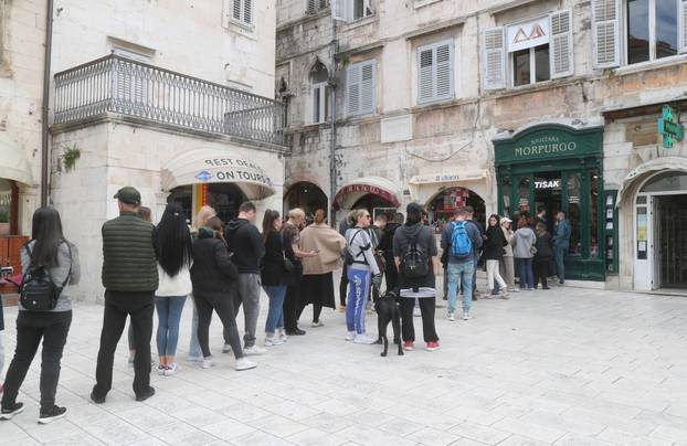 Split: Gužva za prodaju karata za Thompsonov koncert