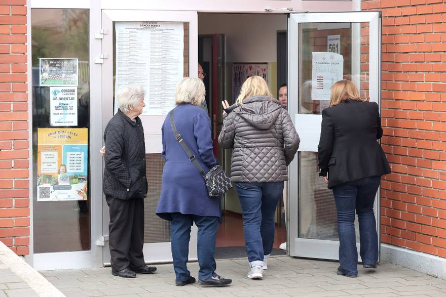 Otvorena biračka mjesta za lokalne izbore