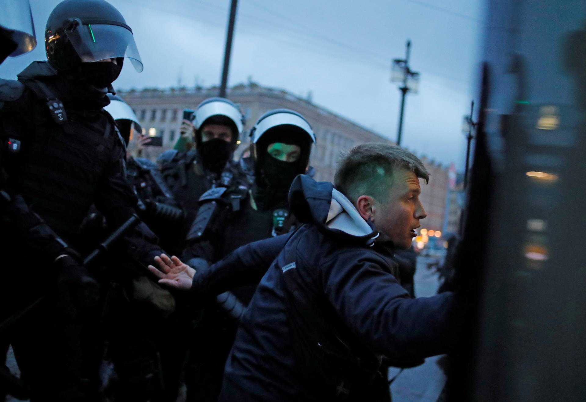 Rally in support of Alexei Navalny in Saint Petersburg