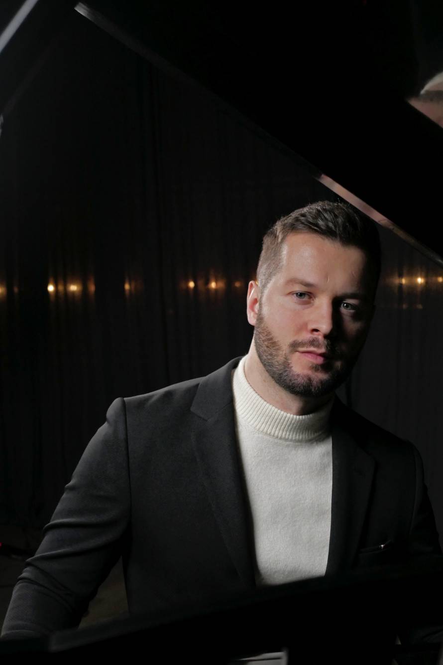 Martin Žunec predstavio novi spot kao akcijski film: Htio sam nešto da izmami mozak na pašu