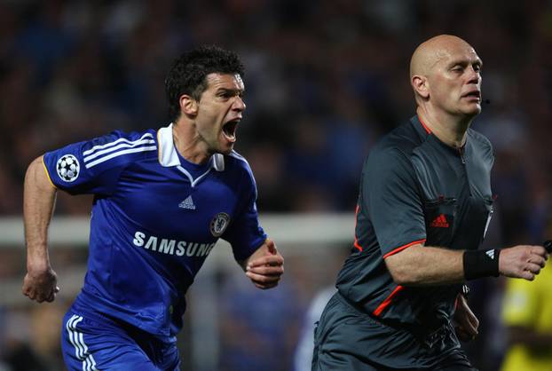 London: Champions League, semi -finals, Chelsea - Barcelona 2. Part