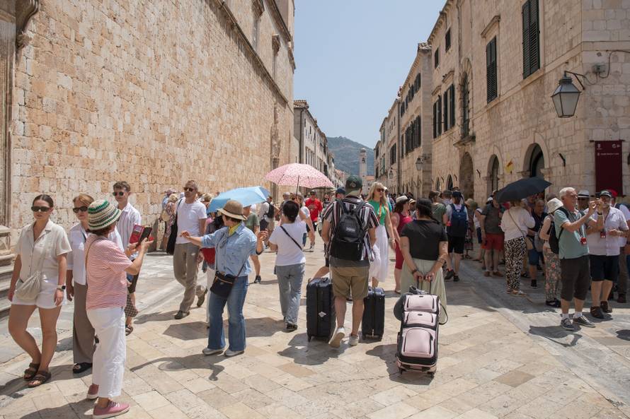 Dubrovnik: Ljetne vrućine u gradu