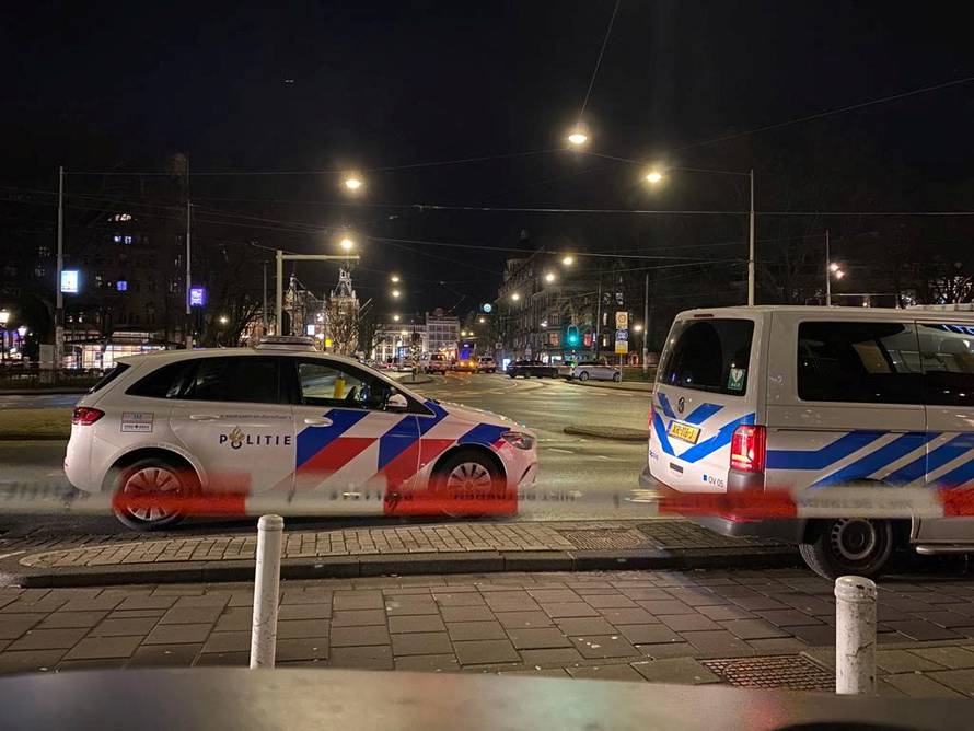 Hostage incident in Amsterdam