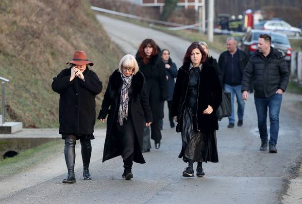 Andraševac: Ministrica socijalne skrbi stigla na mjesto tragedije
