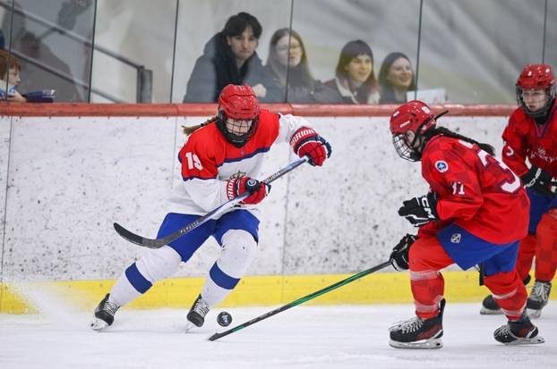 Zagreb:  Susret Hrvatske i Srbije na Svjetskom prvenstvu u hokeju za žene divizije III