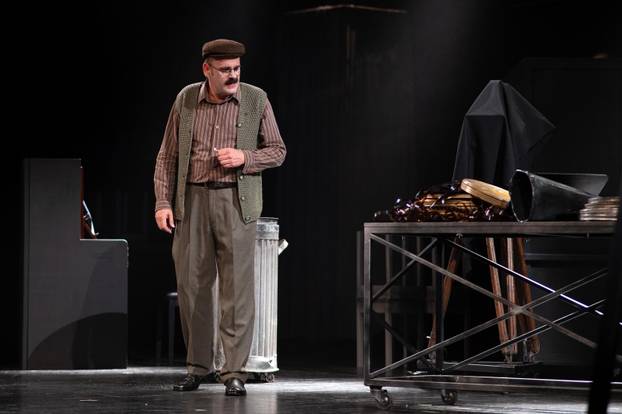 Zagreb: Premijera predstave "Juha braće Marx"