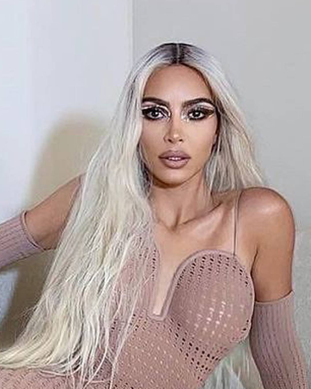 Kim Kardashian opet zavarava Photoshopom: 'Ne znam zašto to radi, original izgleda bolje'