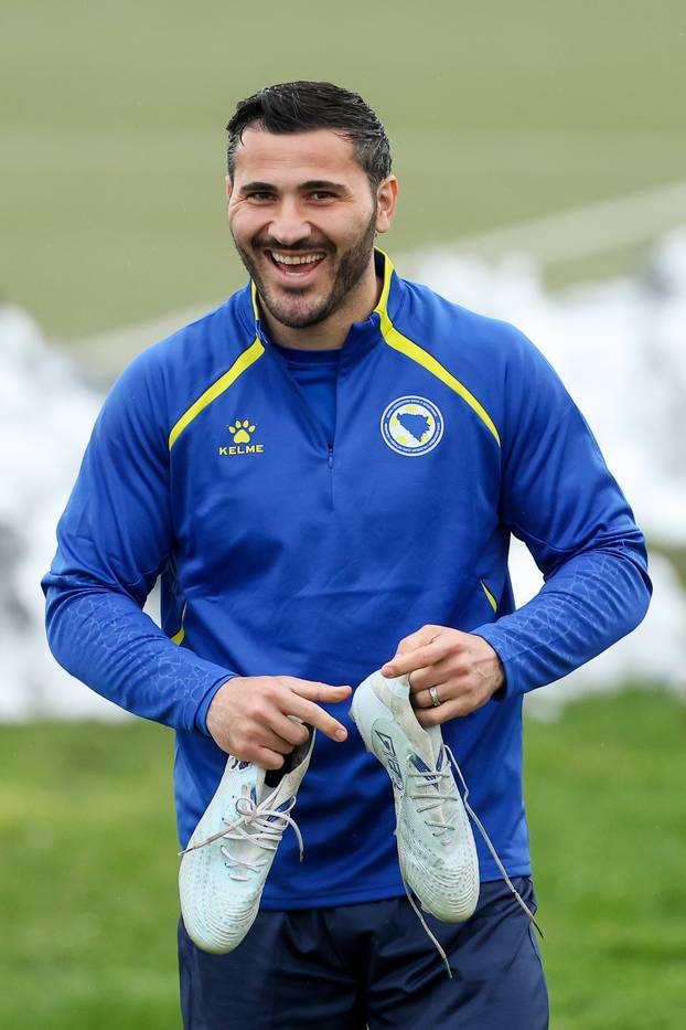 Sarajevo: Trening nogometne reprezentacija BiH uoči finalne utakmice doigravanja za Svjetsko prvenstvo