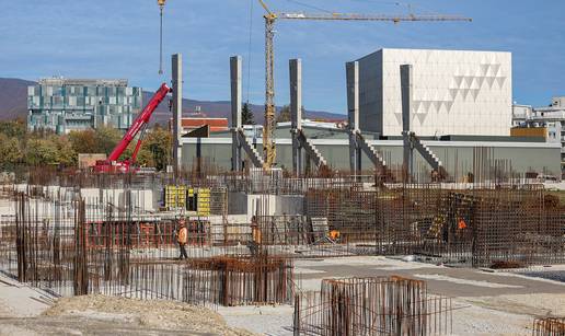 FOTO Počele su nicati i tribine na Kranjčevićevoj! Pogledajte stanje radova u Ulici pjesnika