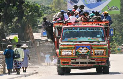 Haiti: U sudaru 29 mrtvih i više od 50 ozlijeđenih ljudi