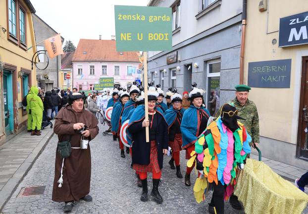 Velika povorka maskiranih grupa na 200. Samoborskom fašniku