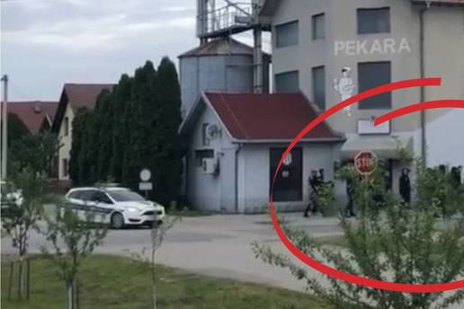 VIDEO Zbog sramotnih povika 'ubij Srbina' u Borovu 14 ljudi u pritvoru, kazneno će ih prijaviti