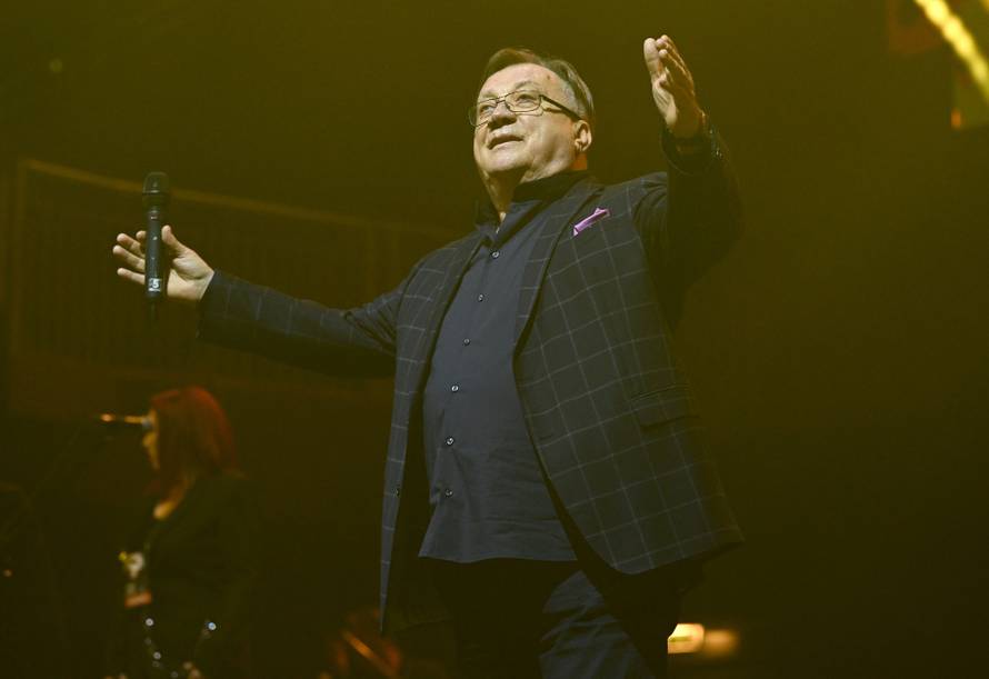 Koncert Halida Bešlića u Areni Zagreb