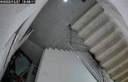 VIDEO Nadzorna kamera u Trogiru snimila je trenutak potresa: 'Dobro je grunulo'