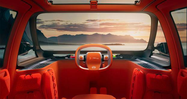 FOTO Je li ovo za Zemlju ili za Mars? Citroënov monovolumen budućnosti se vozi kao McLaren