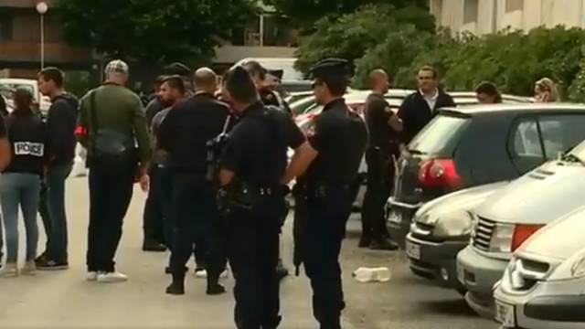 Drama u Marseilleu: Maskirani muškarci pucali su po ljudima