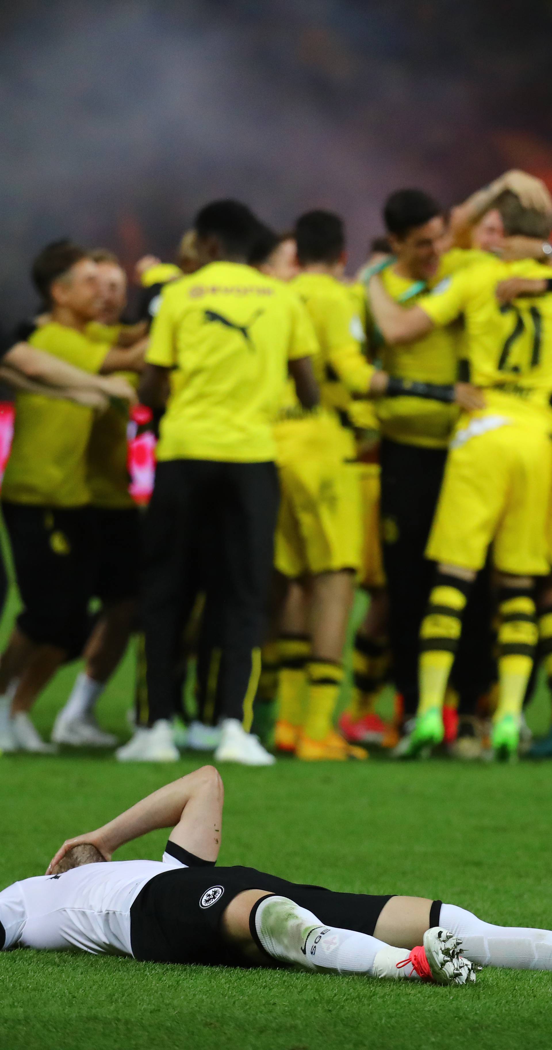 Borussia Dortmund celebrate winning the final