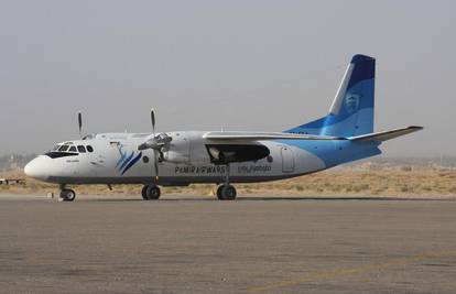 Srušio se putnički avion s 43 putnika u Afganistanu
