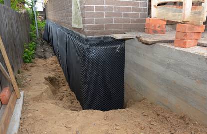 Na vrijeme napravite toplinsku barijeru: Znate li da izolacija kuće počinje ispod temelja?