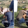 VIDEO Sina nije vidjela 40 godina, a onda je došao na vrata. Ovaj prizor slama srce!