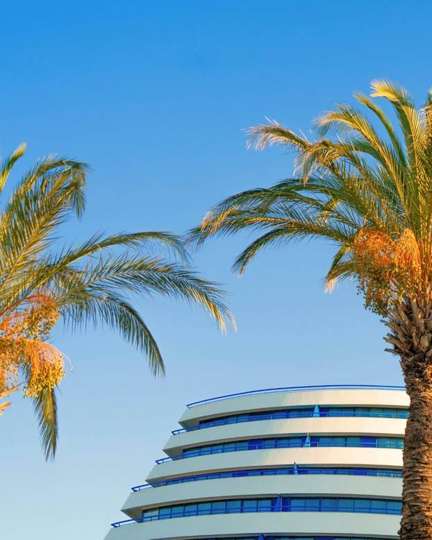 FOTO Ovaj Titanic nikada neće potonuti! Pogledajte što sve nudi moderni tematski hotel