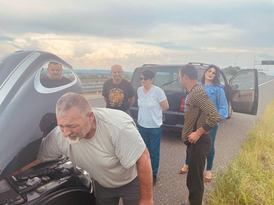 Ornela Vištica na putu doživjela nezgodu: 'Udarac ispod auta, iz kombija izlaze dva muškarca...'