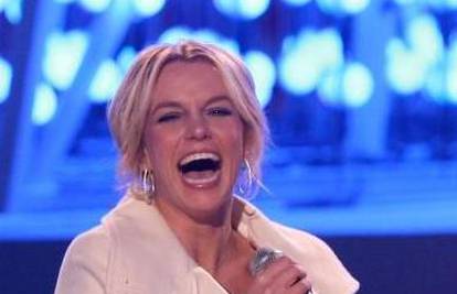Britney tražila blagoslov: Želi se udati po treći put