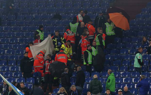 Bundesliga - Schalke 04 v Bayer Leverkusen