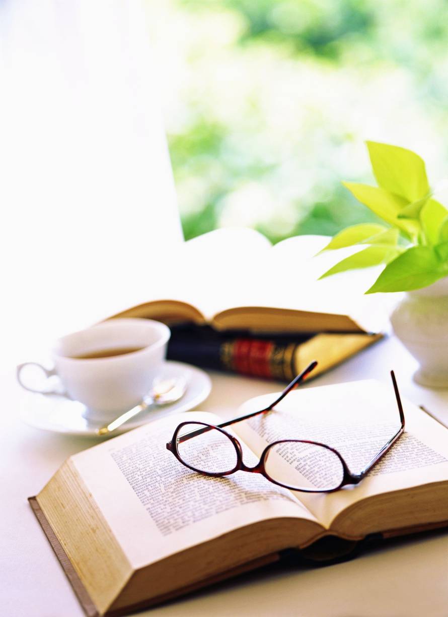 Umjetnik Maurizio Cattelan pokrenuo online čitanje priča