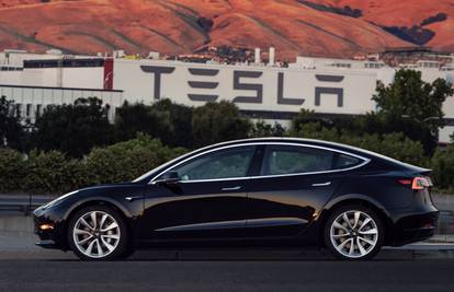 To je brzina: Musk dodao novu opciju u Model 3 nakon sudara