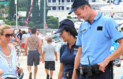 Mamma mia, polizia! Talijanska policajka uvodi red na Korčuli