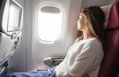 Stjuardesa: Ove tri stvari nikad nemojte raditi u avionima, a jedna je posebno odvratna