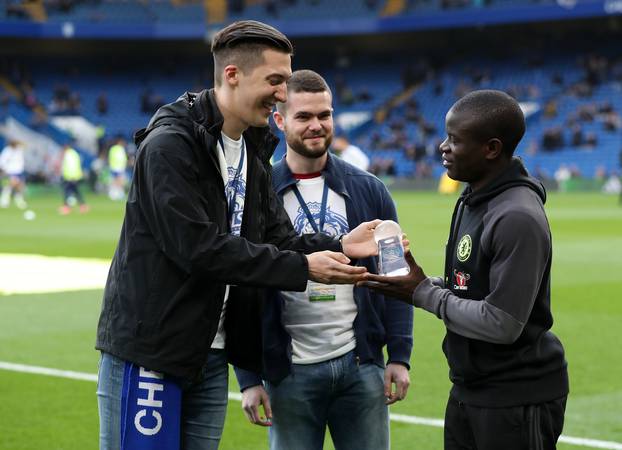 London: Hrvati uru?ili nagradu Kanteu na Stamford Bridgeu