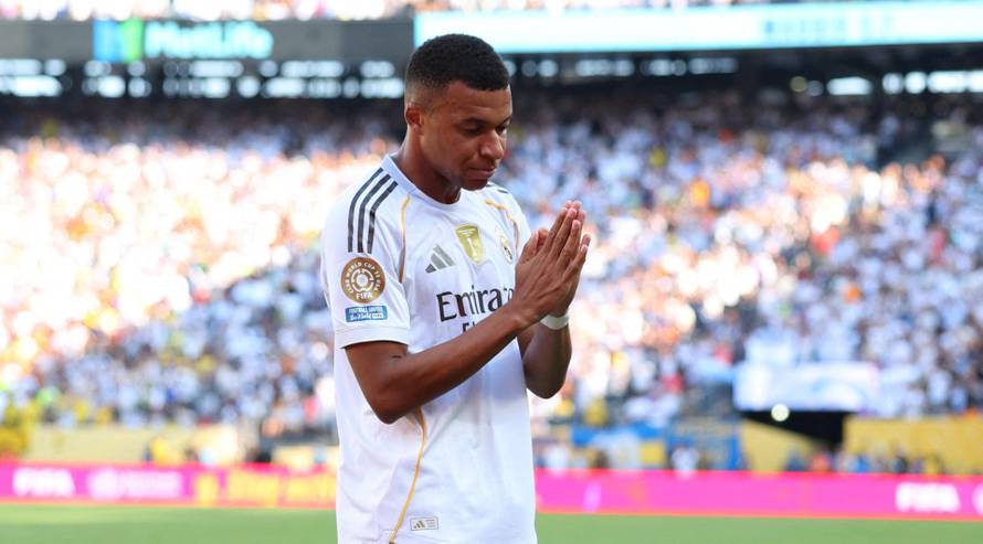 FIFA Club World Cup - Quarter Final - Real Madrid v Borussia Dortmund