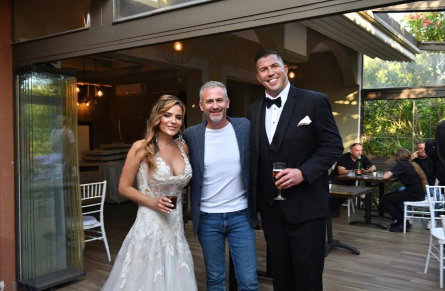Zvijezda američkog nogometa vjenčala se u mjestu kod Zadra: Uzvanike je zabavljao Giuliano