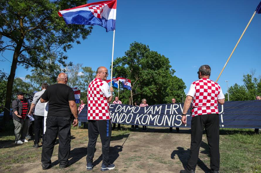 Zagreb: Branitelji dolaze na Trnjanske kresove