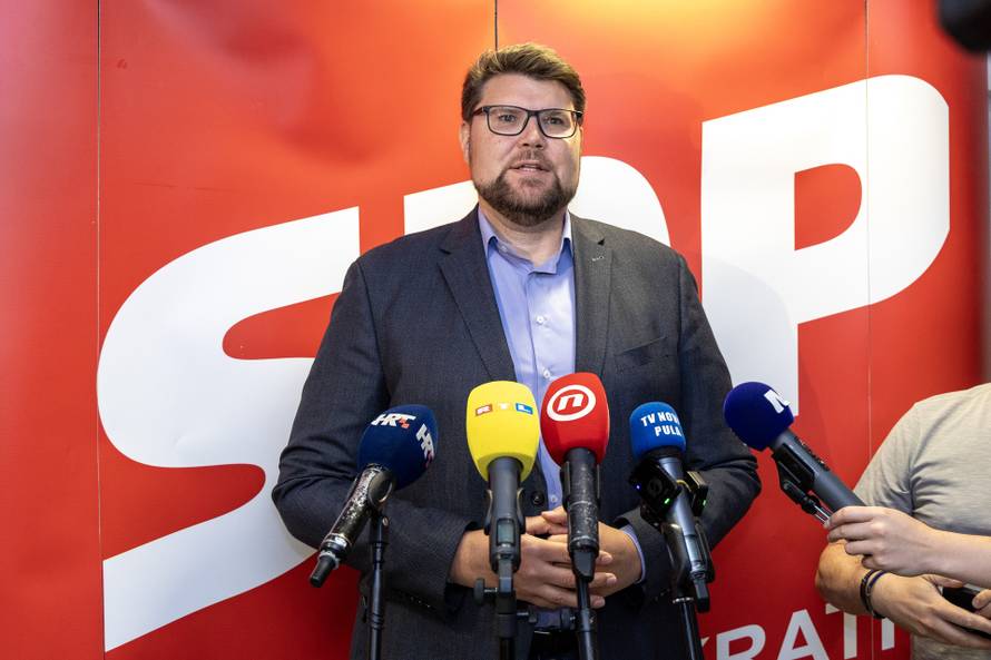 Pula: Peđa Grbin (SDP) je novi gradonačelnik Pule