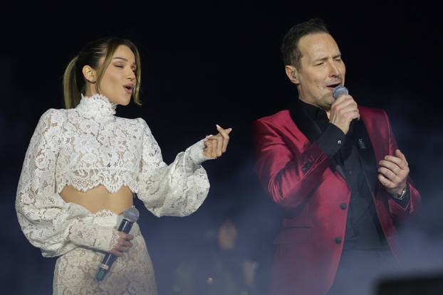 Zagreb: Peđa Jovanović održao koncert u Areni