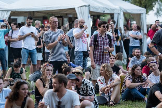 Zagreb: Atmosfera na 15. INmusic festivalu koji se održava na Jarunu