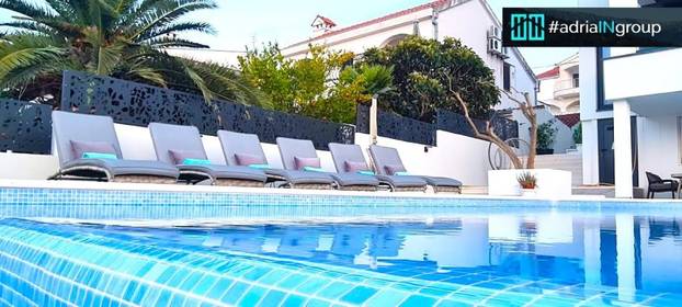 FOTO 'Holivudska' vila na Čiovu ima sve da se osjećate poput zvijezde, a toliko i košta