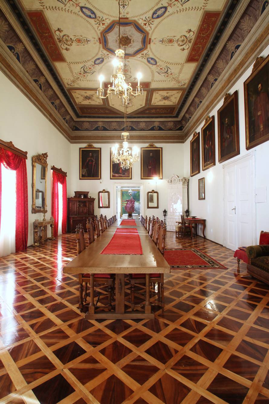 Ovaj hrvatski grad ima propisana pravila za druženje