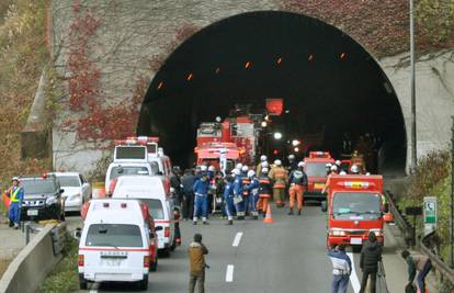 Tunel se urušio na autocesti u Japanu, pronašli su pet tijela