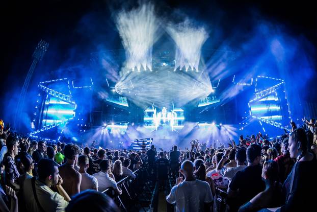 Split - Treca Vecer Ultra Festivala. DJ  Hardwell. 
