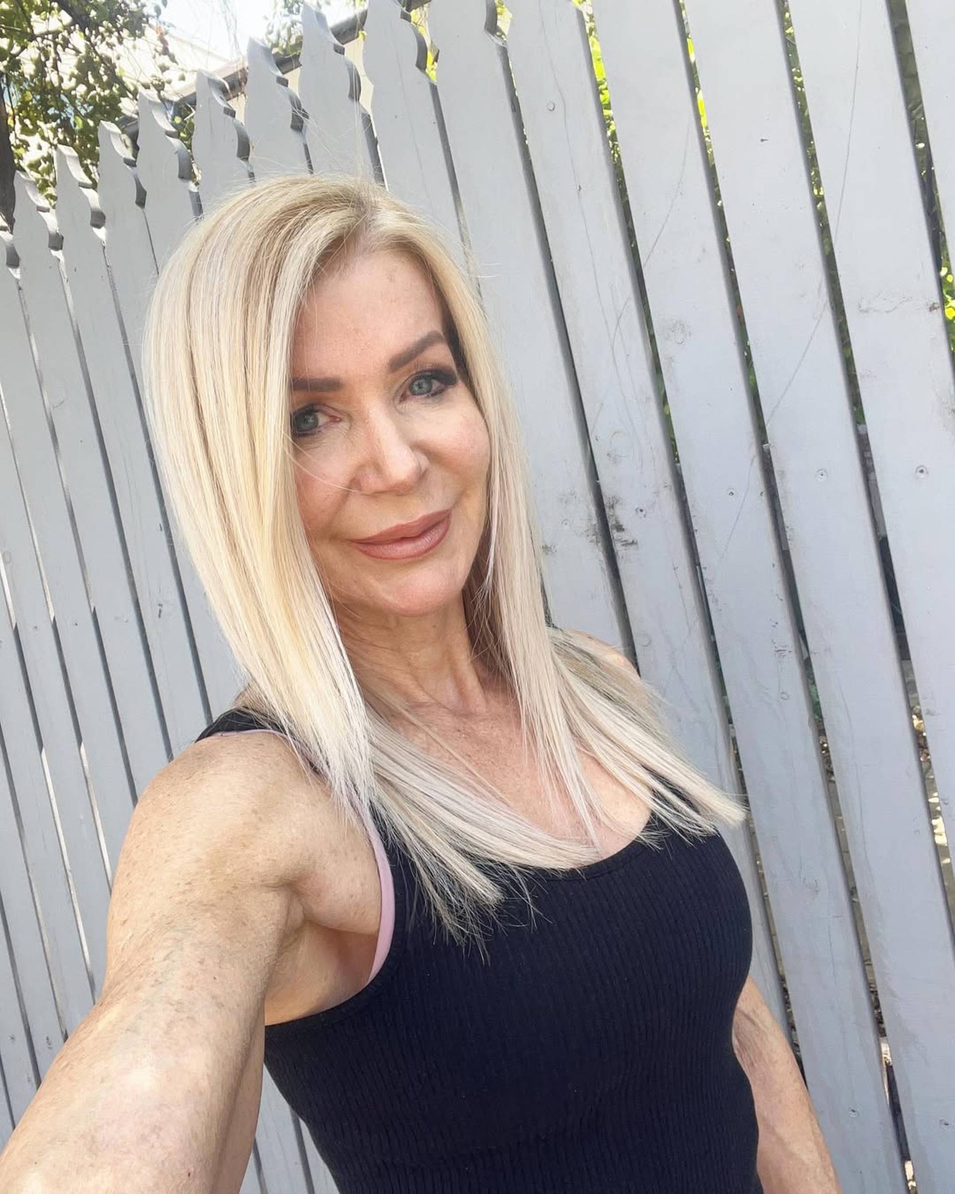 FOTO 'Ja sam fit baka od 65 i lovim dečke u 20-im godinama. Misle da mi je unuka sestra...'